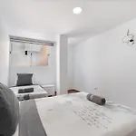 Apartment Holidays *