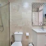 Holidays Apartment *