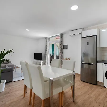 Apartment Holidays
