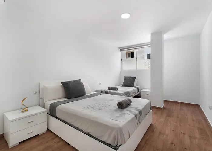 아파트 Holidays 아데제